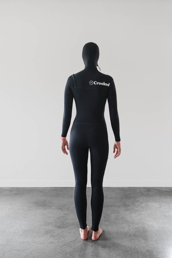 4+/3mm Women's Hooded Wetsuit